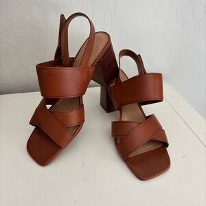 Vince Camuto Women's Bebendy Cognac Strap Block Heel Sandal Sz 11